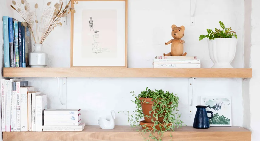 Tips to Style Shelves for Beautiful Display
